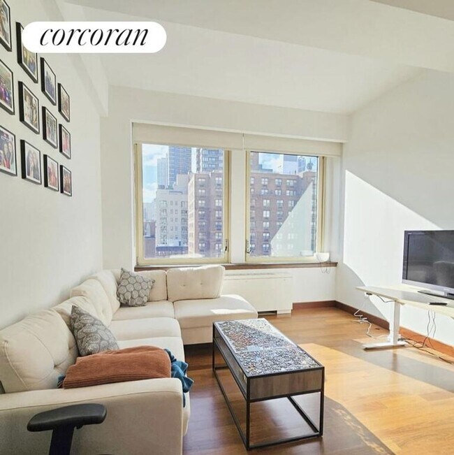 Foto del edificio - 305 E 63rd St