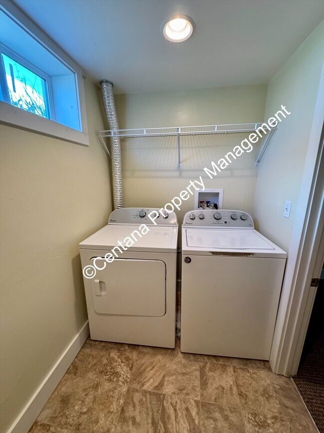 Foto del edificio - 616 E 4th St