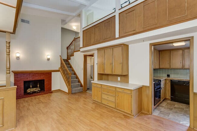 Foto del edificio - 3401 E Bayley St