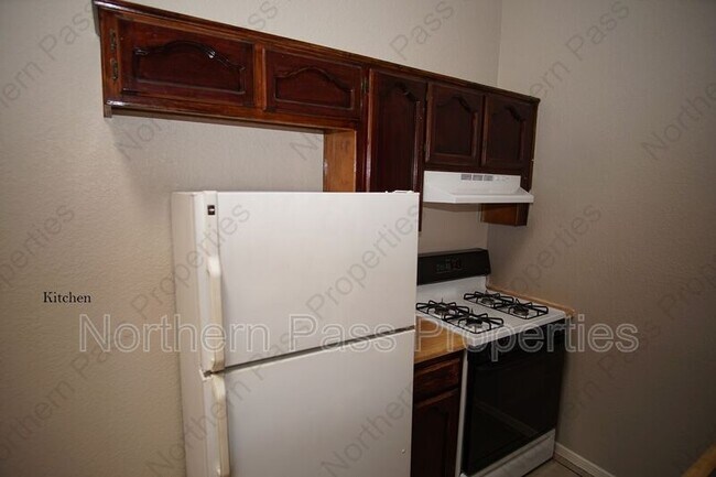 Foto del edificio - 1376 Trudy Elaine Dr