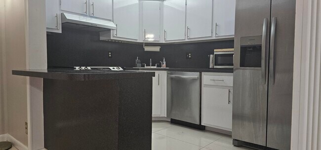 Foto del edificio - 4731 Sable Pine Cir