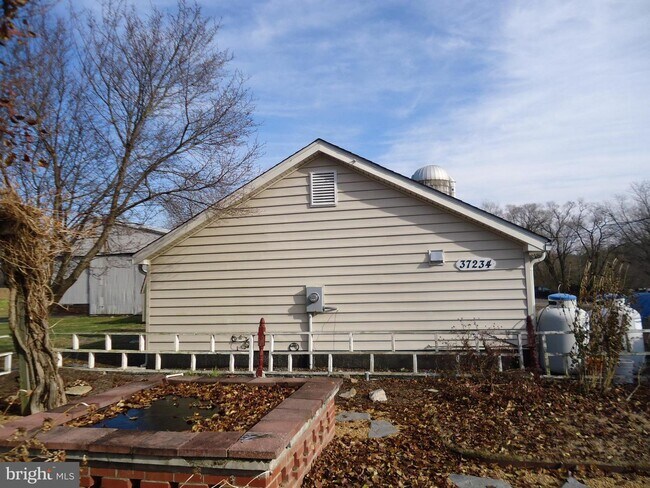 Foto del edificio - 37234 Grass Roots Ln