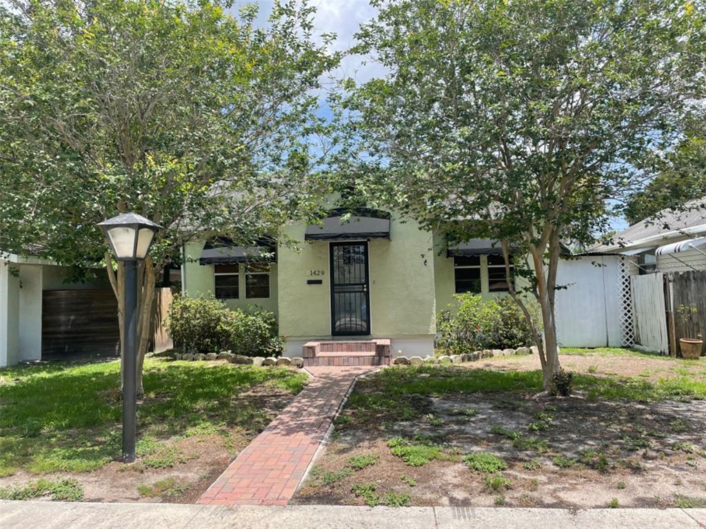 Foto principal - 1429 35th Ave N