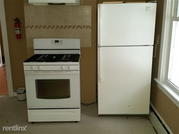 Building Photo - 79 N 4th St