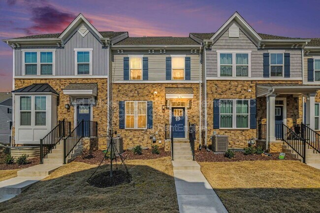 Foto del edificio - 9306 Mallard Mls Dr