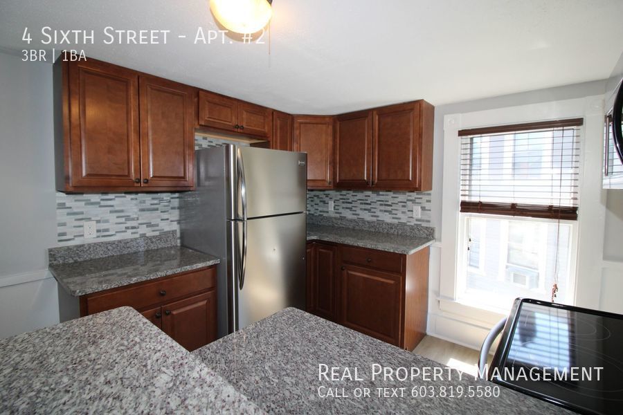 Primary Photo - Downtown Dover 3 Bedroom Apartment!
