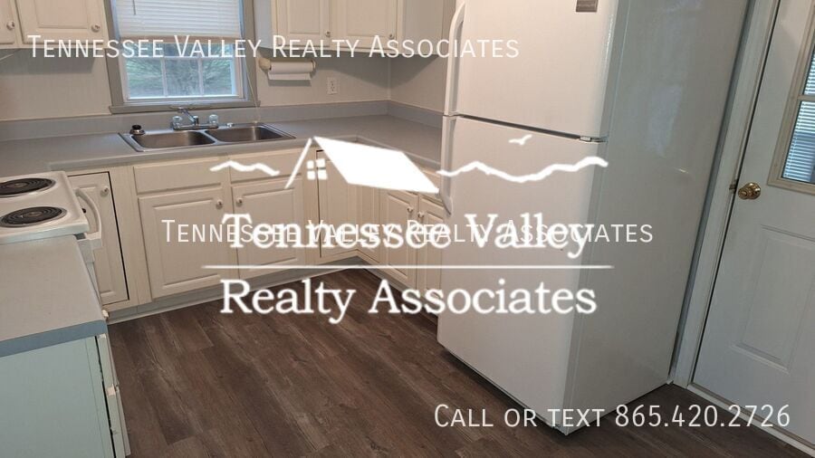 Building Photo - 108 Herbert Heidel Rd