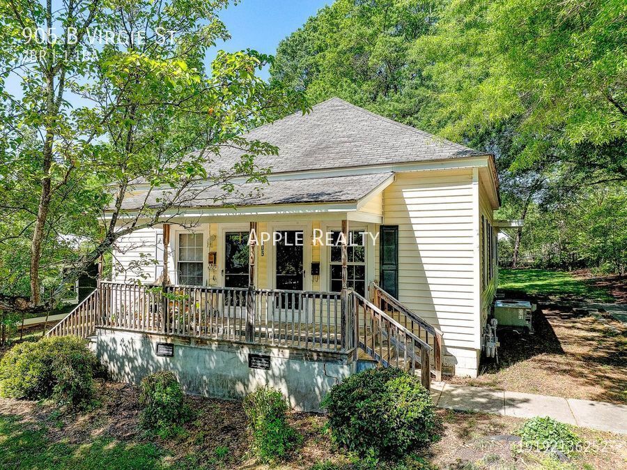 Foto principal - 905 Virgie St