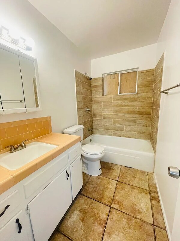 Foto principal - 611 Wilson Ave