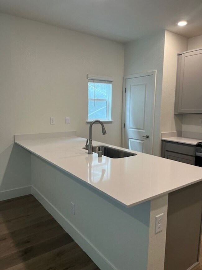Building Photo - Welcome Home