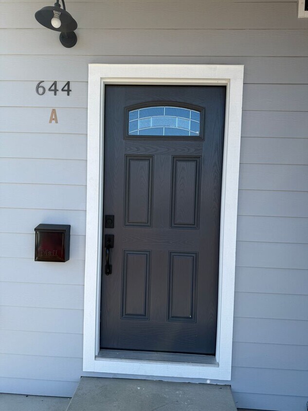 Foto principal - 644 Green St