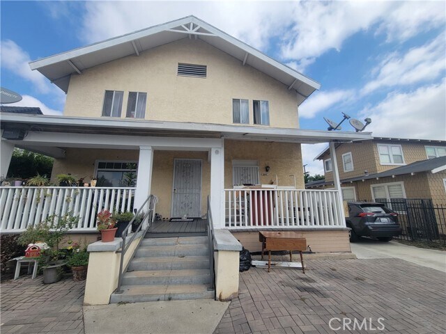 Foto del edificio - 2047 Cambridge St