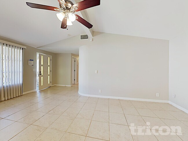 Foto del edificio - 514 Calhoun Ave