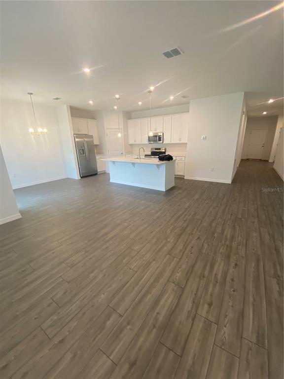 Building Photo - 3571 Dahlia Dr