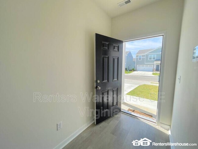 Foto del edificio - 173 Peck Ln