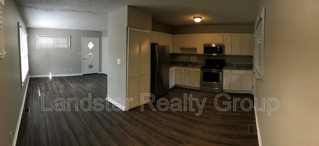 Building Photo - 9717 Galene Dr