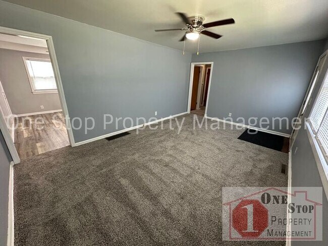 Foto del edificio - Cozy 3 bedroom, 1 bath home in Independence