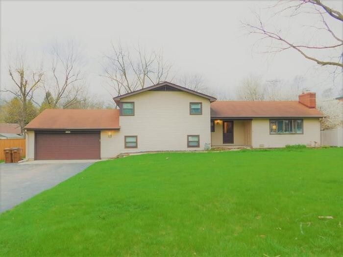Primary Photo - 0N780 Delano Street, Wheaton, IL 60187