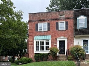 Building Photo - 6626 Hillandale Rd