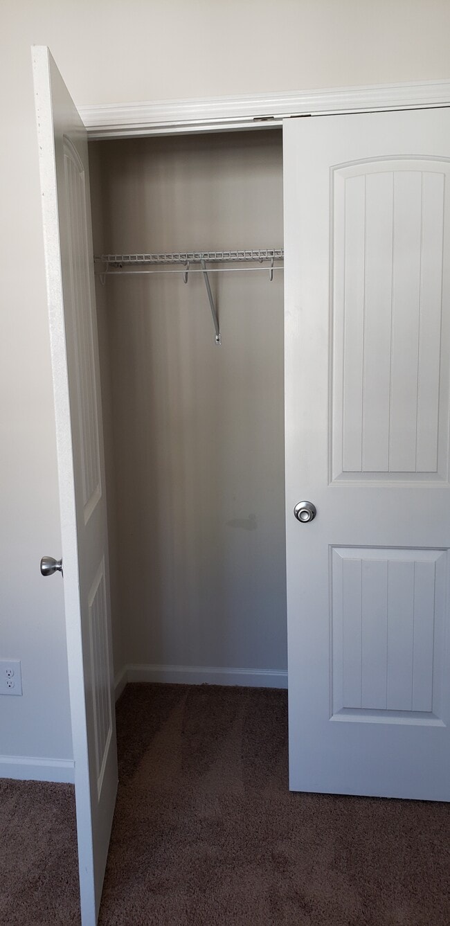 157 Beacon Woods Dr, Holly Ridge, NC 28445 Townhome Rentals in Holly