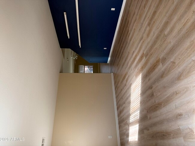 Foto del edificio - 1672 S 234th Ln