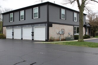 Building Photo - 430 W Inverrary Ln