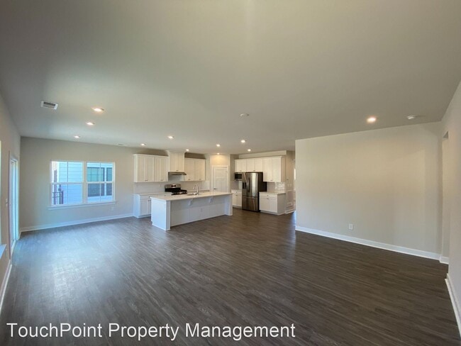 Building Photo - 5 br, 3 bath House - 1010 Augustus Beamon ...