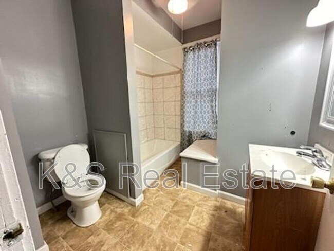 Foto del edificio - 18 Butler Ave