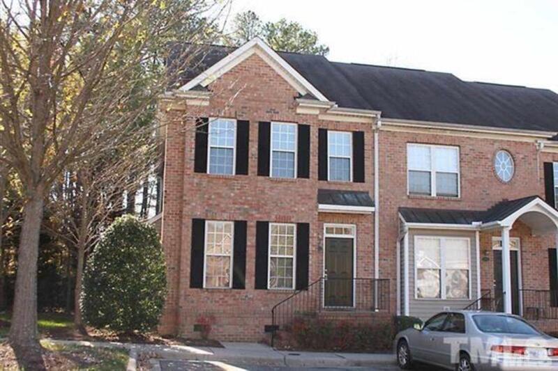 22 Scottish Ln, Durham, NC 27707 Condo for Rent in Durham, NC
