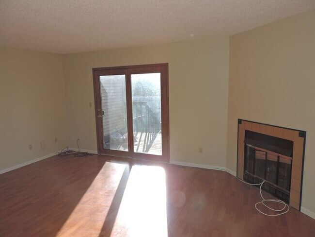 Building Photo - $1,475 | 2 Bedroom + Den, 2.5 Bathroom Townhome | NO PETS | Available for August 1st, 2026 Move In!