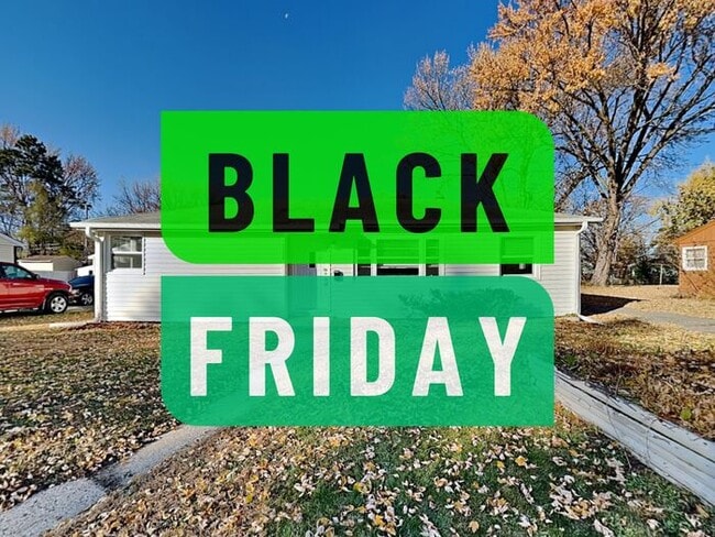 Building Photo - 8232 11th Ave S