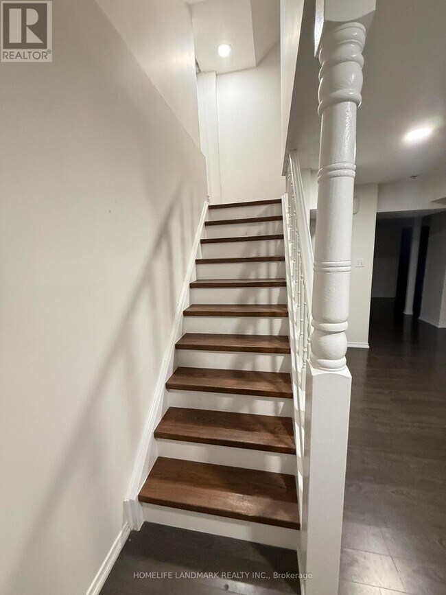 Photo du bâtiment - 5932 Hemingway Rd