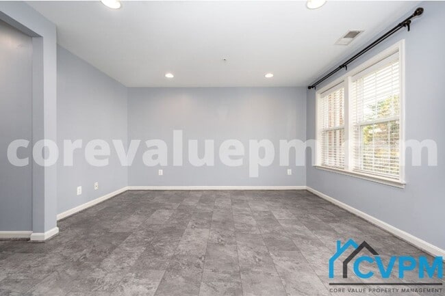 Foto del edificio - 1051 Ironwood Ln