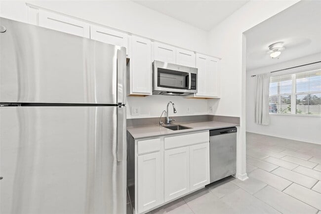 Building Photo - 309 Piave St