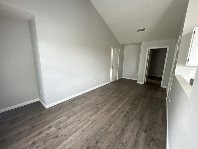 Foto del edificio - 21 Brianfield Cv