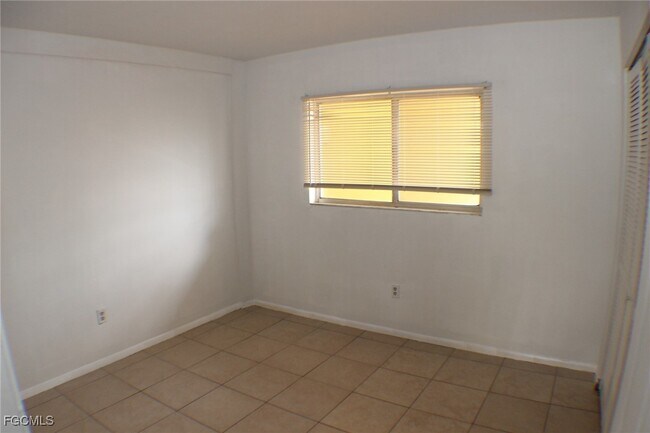 Foto del edificio - 4009 SE 11th Ave