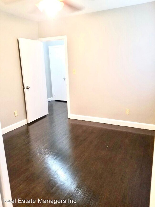 Foto del edificio - 3 br, 1 bath House - 2211 Orton St