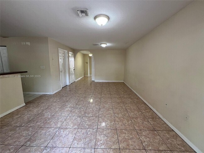 Building Photo - 14116 SW 260th St