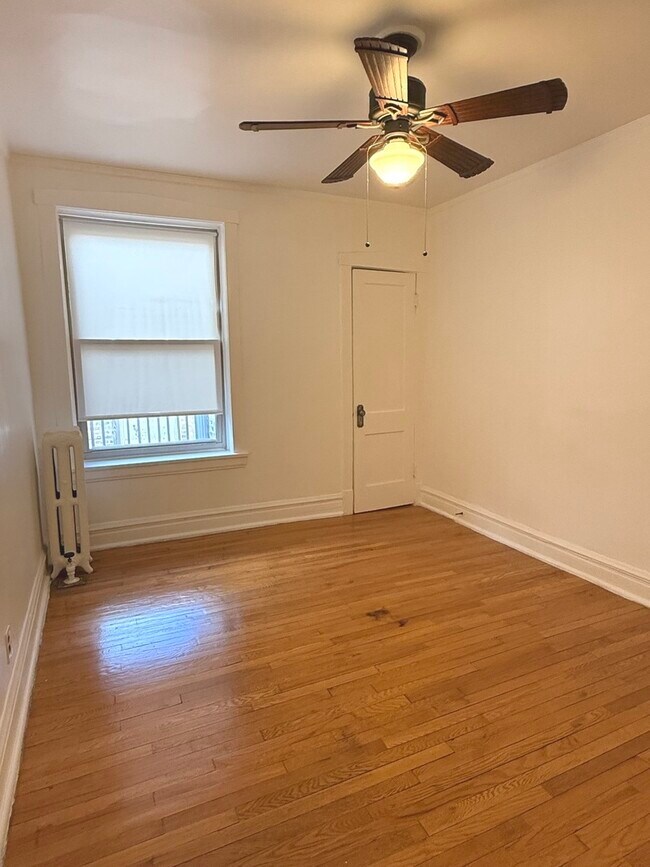 Foto del edificio - 1118 E 67th St