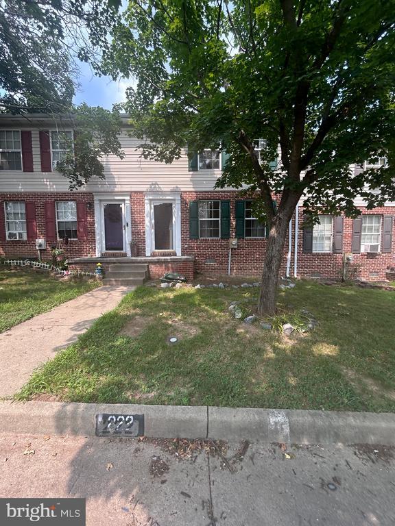 Building Photo - 222 Waterford Ln