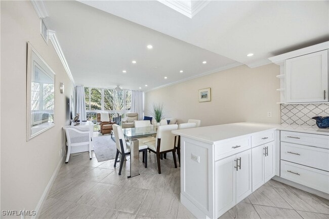 Building Photo - 610 Broad Ave S