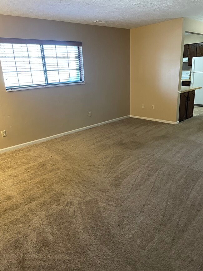 Building Photo - 6365 Catawba Dr