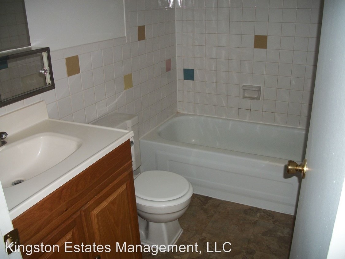 Building Photo - 1282 Hadcock Rd