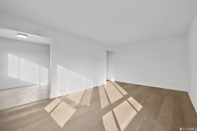 Building Photo - 3100 Taraval St