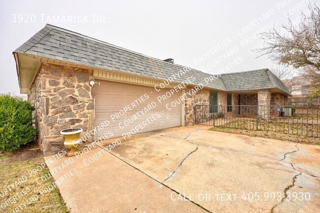 Photo - 3920 Tamarisk Dr House