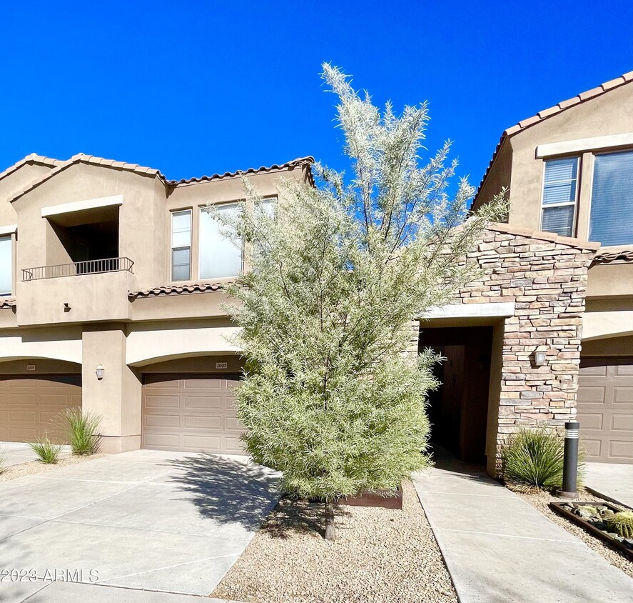 Foto principal - 19475 N Grayhawk Dr