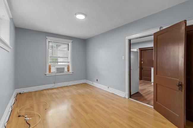 Building Photo - 3208 Delor St