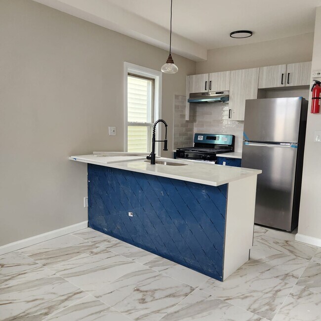 Foto del edificio - 443 Van Houten St