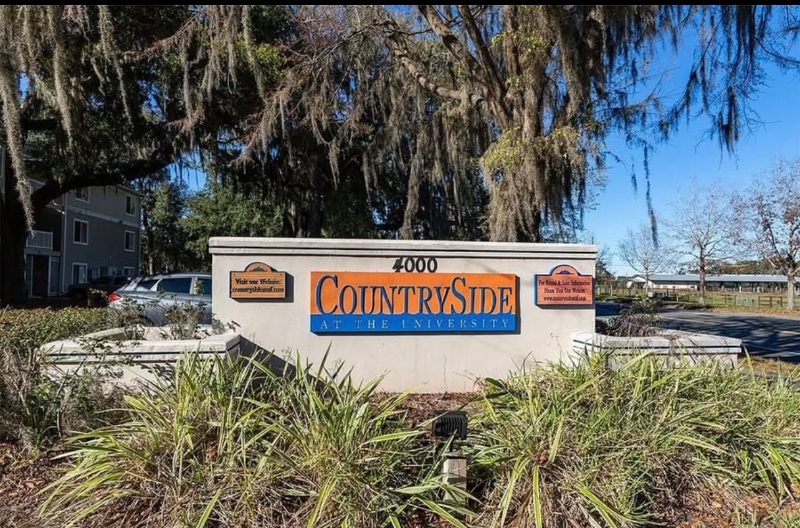 Primary Photo - 4000 SW 23rd St