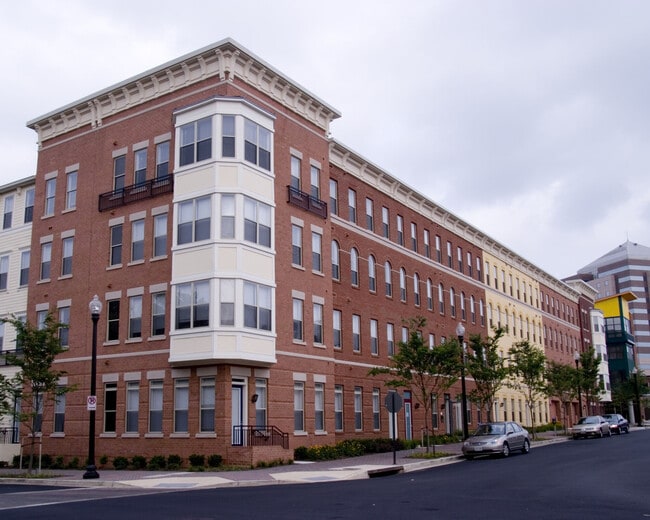 Building Photo - The Clarendon